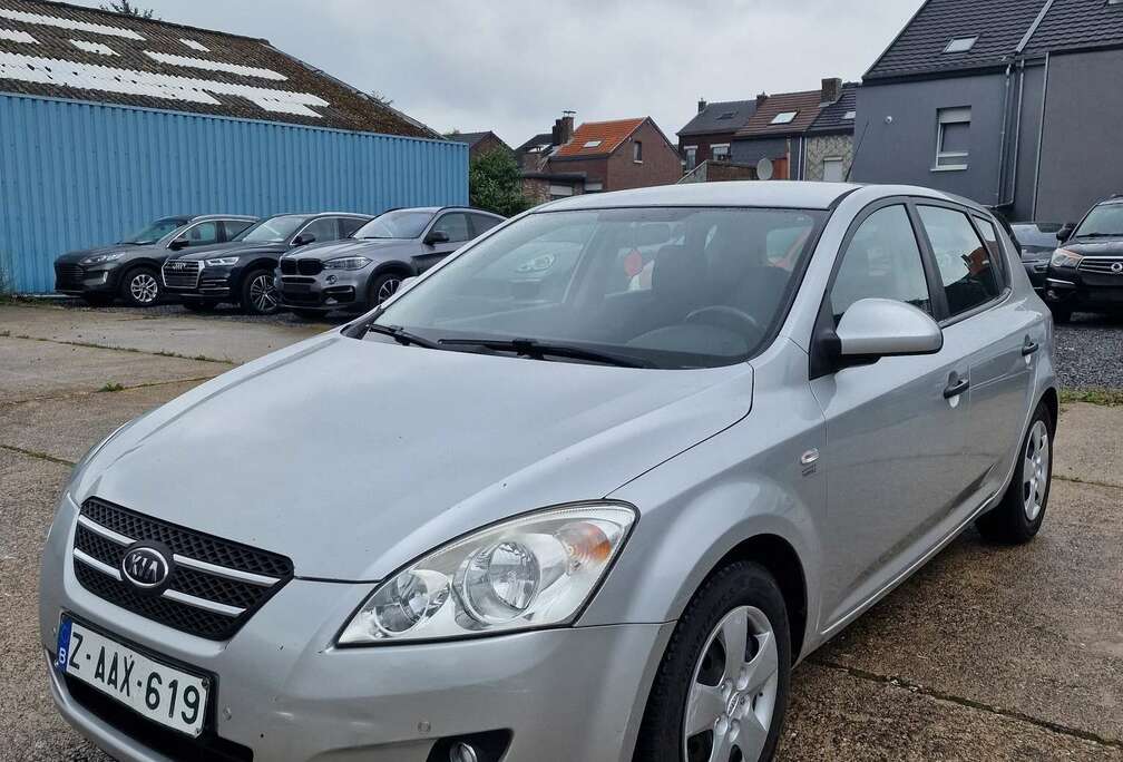 Kia 1.4i // Bruit moteur VENTE EXPORT