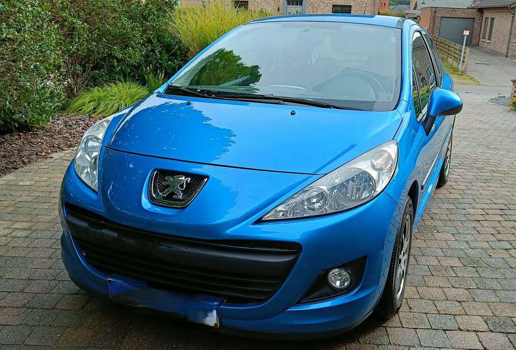 Peugeot 207+ hatchback