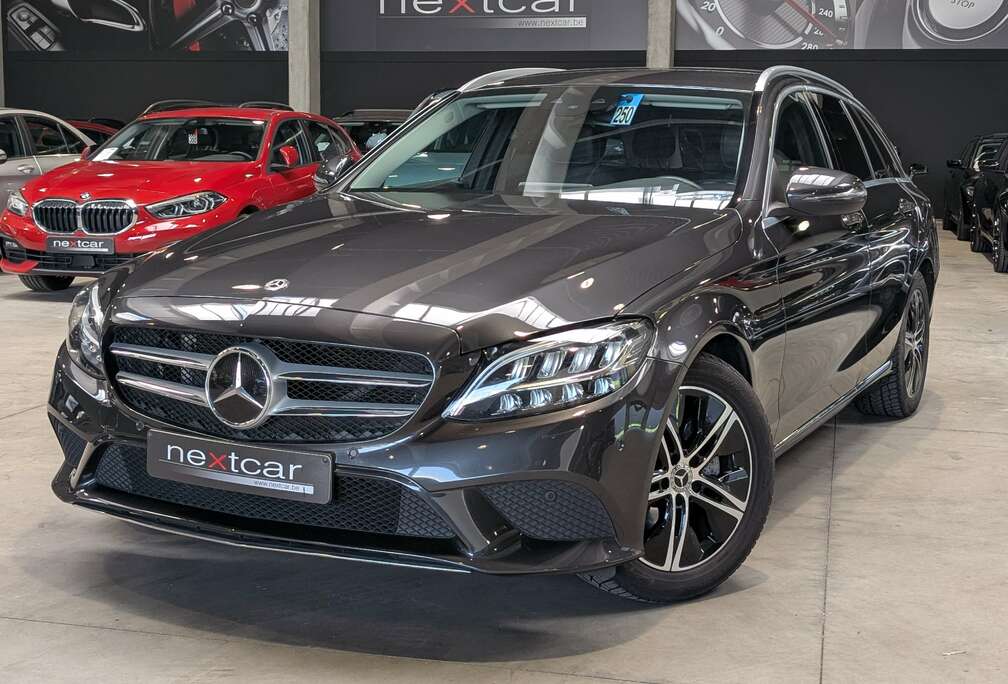 Mercedes-Benz d Break 9G Avantgt NAVI-FULL LED-CAMERA-TISSU CUIR