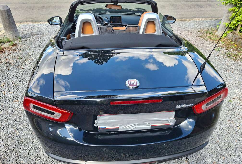 Fiat 124 Spider 1.4 MultiAir Lusso