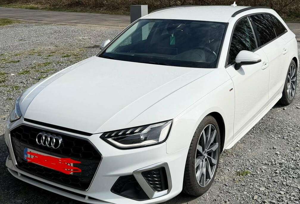 Audi A4 Avant 30 TDi S line S tronic