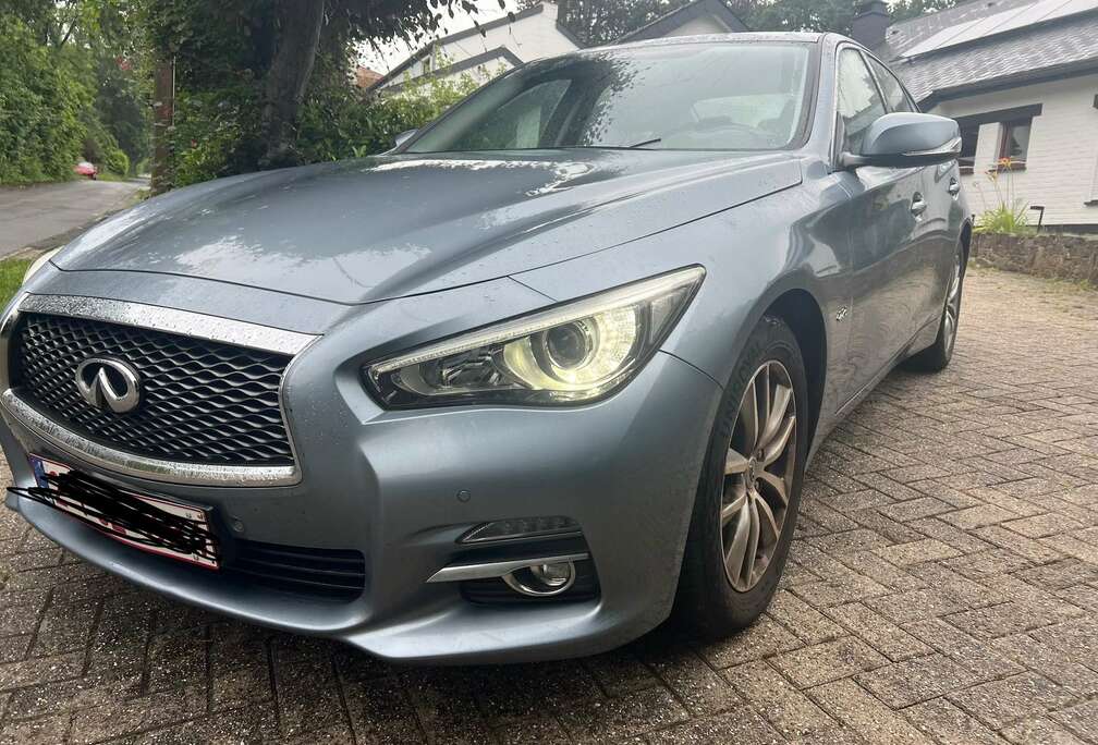 Infiniti Q50 2.2d Premium Navigation System (Fleet)