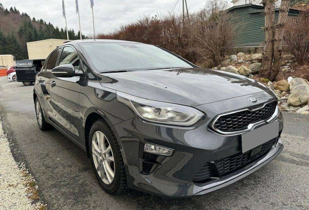Kia Ceed 1.4 T-GDi GT-Line ISG DCT AUTOMATIQUE