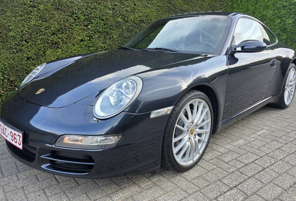 Porsche Carrera