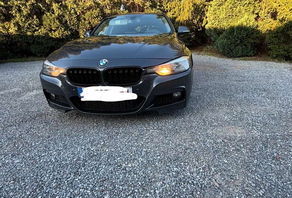 BMW Touring 320d 184 ch 124 g Lounge A