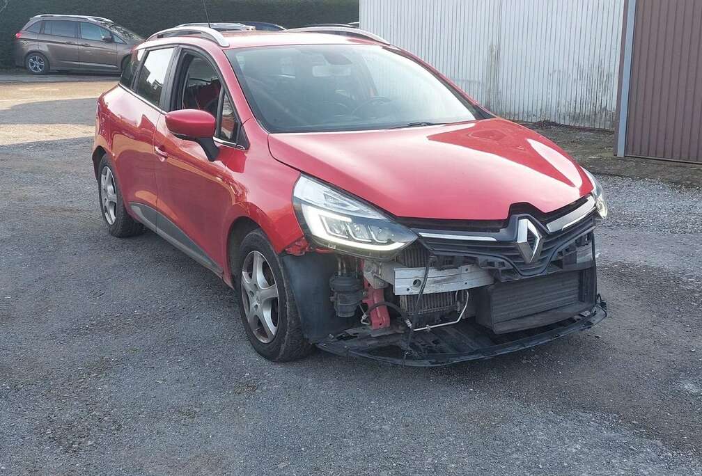 Renault 1.5 dCi **ACCIDENTEE**