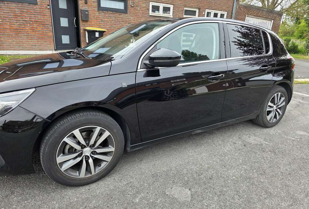 Peugeot 1.2 PureTech Tech Edition (EU6.2)