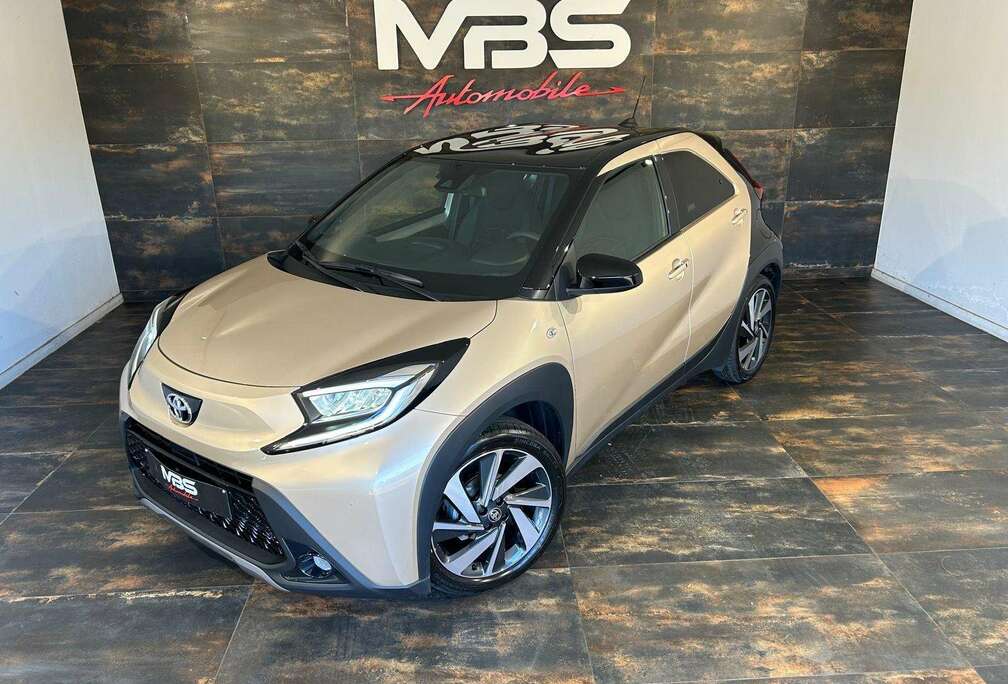 Toyota *1ER MAIN *FAIBLE KLM *CLIM *CAMERA *FEUX LED *GPS