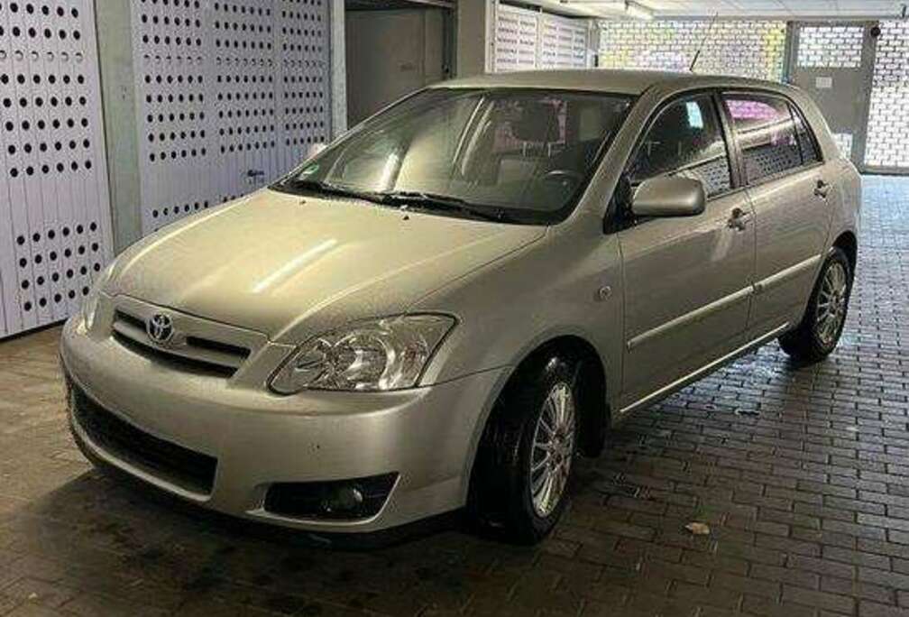 Toyota 1.6i VVT-i 16v Linea Luna