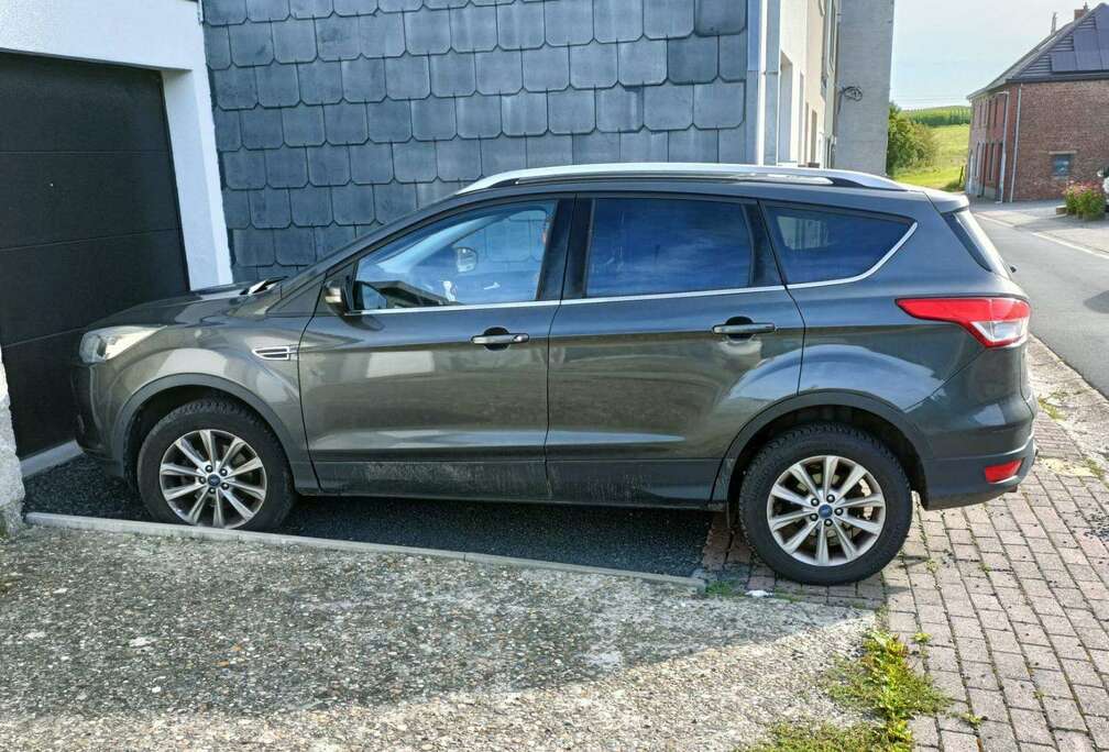 Ford Kuga 1.5 EcoBoost 2x4 Individual