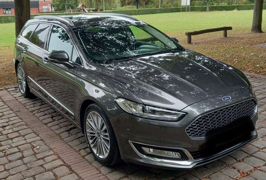 Ford Ford Mondeo Vignale