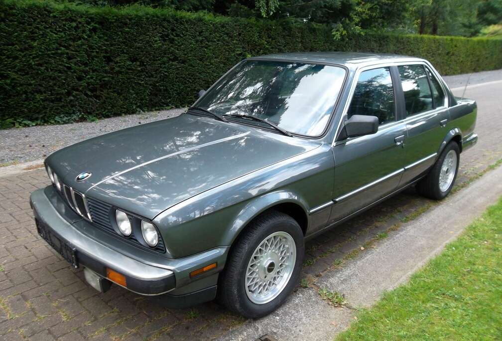 BMW E30 325 Eta 2.7 M20 motor 122 Pk