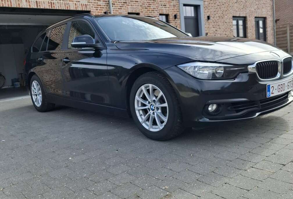 BMW Touring 320iA