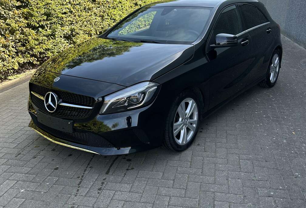 Mercedes-Benz A180 Automaat