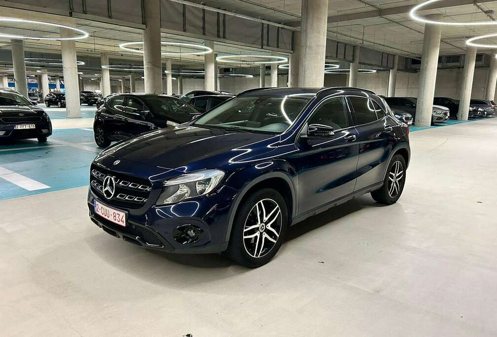 Mercedes-Benz GLA 180