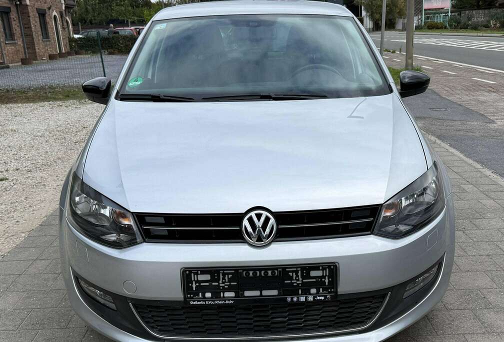 Volkswagen Polo 1.4i  DSG