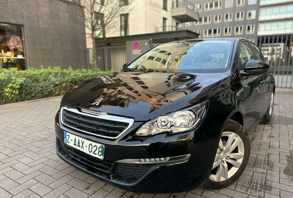 Peugeot 1.2 PureTech Base