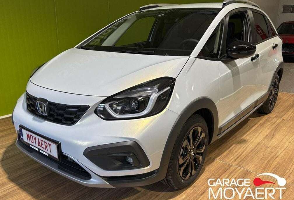 Honda 1.5 i-MMD HEV Advance Crosstar AT