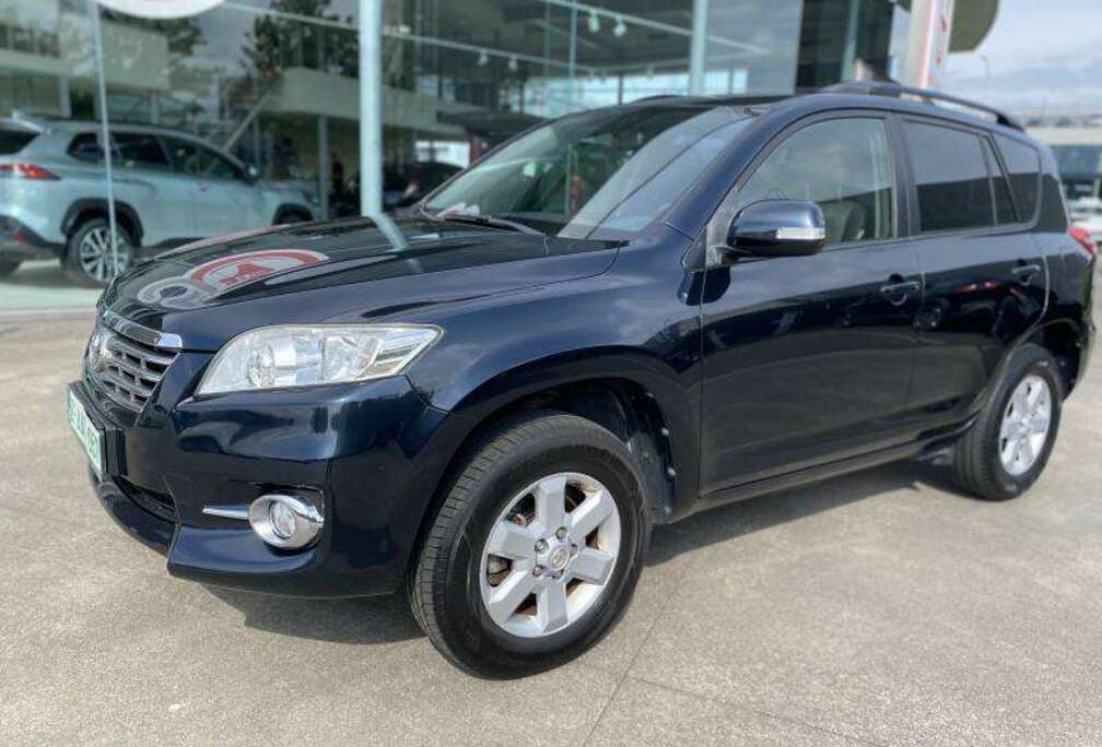 Toyota LX