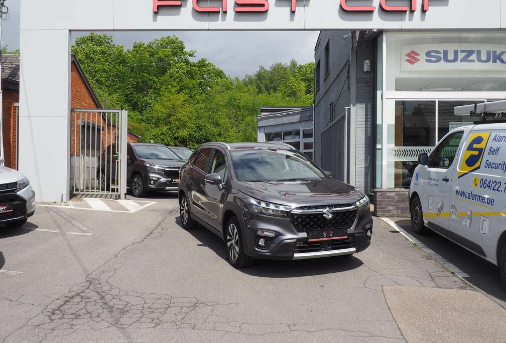 Suzuki 1.5 GLX A/T