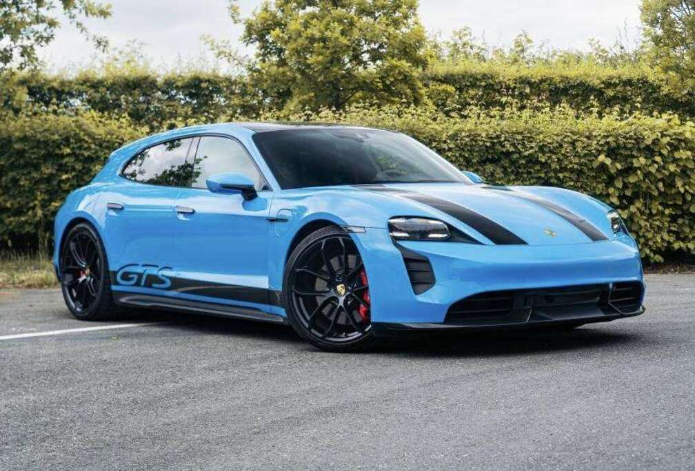 Porsche GTS Sport Turismo GTS Full options
