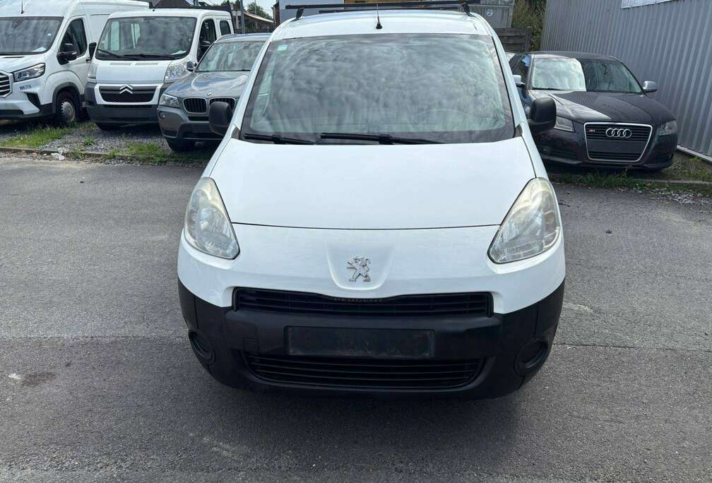 Peugeot 1.6 HDi L1H1 Pack CD Airco 120