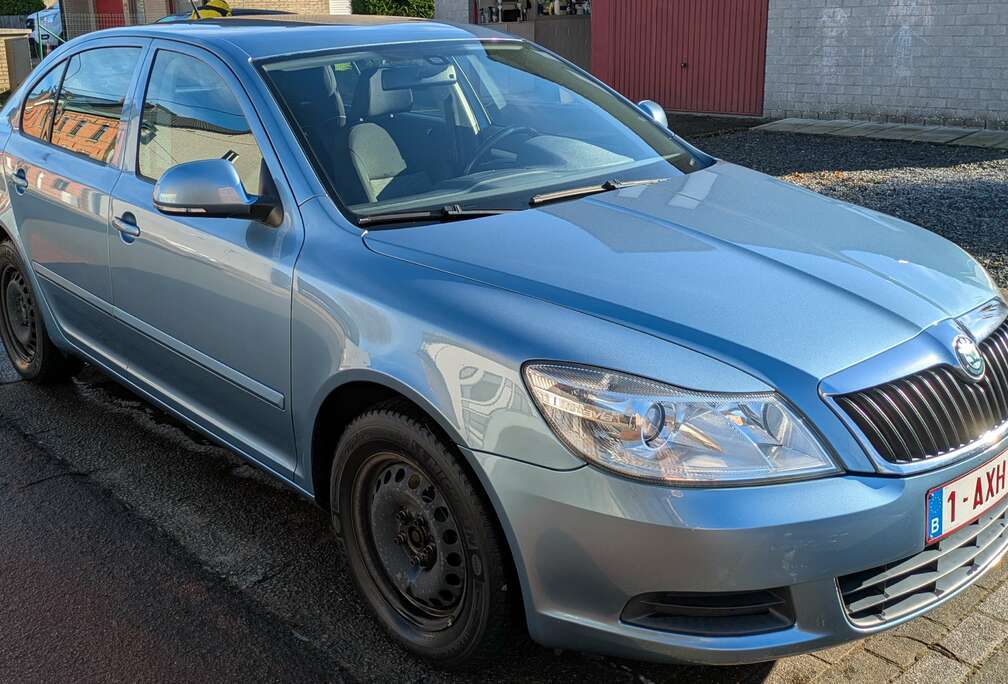 Skoda Octavia 1.6 CR TDi GreenLine Ambiente DPF