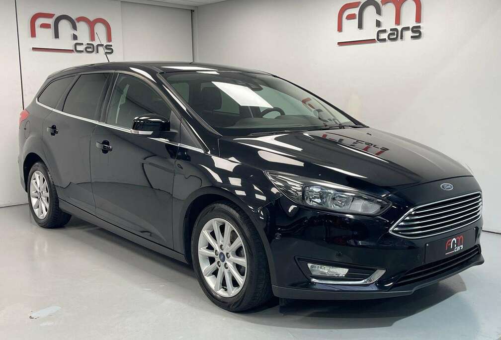 Ford 1.0iEcoBst Titanium bwj2016 Navi Cruise pdc Garant
