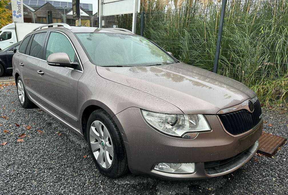 Skoda SW 1.6 CR TDi Elegance DPF