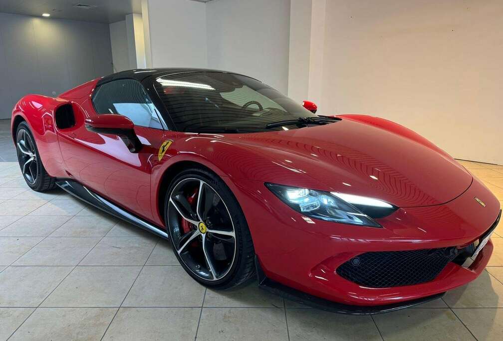 Ferrari GTS 3.0 V6 PHEV DCT