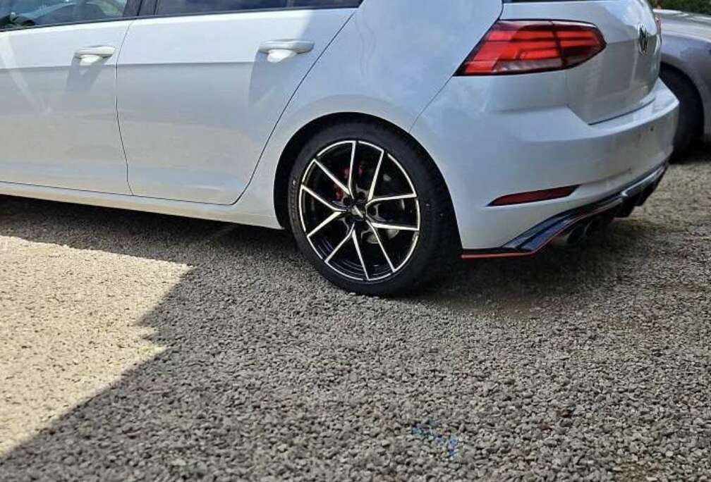 Volkswagen 1.0 TSI BMT Trendline