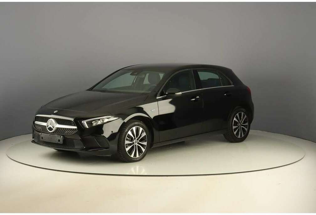 Mercedes-Benz e 218pk Pack Advantage