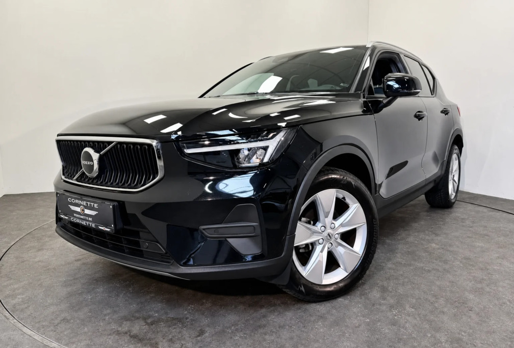 Volvo 1.5 T2 CORE Recharge Momentum