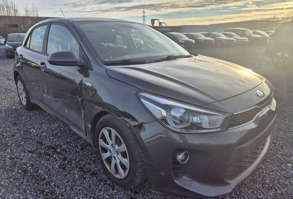 Kia 1.4 CRDi Mind  MARCHAND OU EXPORT