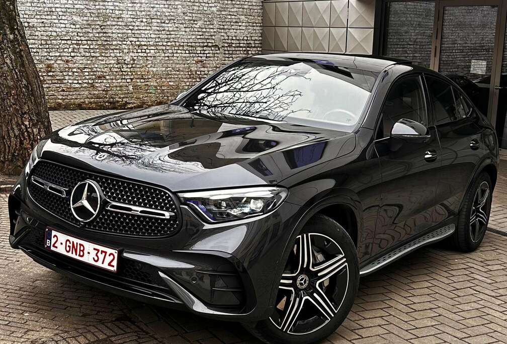Mercedes-Benz Coupé d 9G-Tronic 4Matic AMG Line