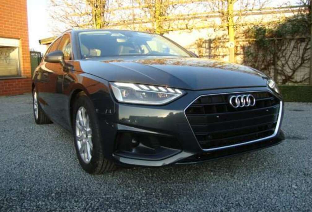 Audi A4 Avant 30 TDI S tronic Navi Plus/Matrix/Trekhaak