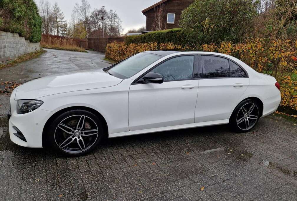 Mercedes-Benz E+220+CDI