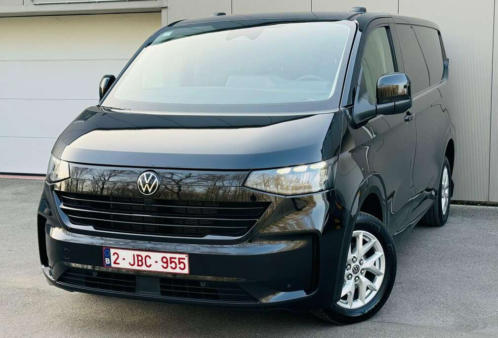 Volkswagen 2.0 TDI 150 PK / 6000 Km Nieuw  BTW  Wagen