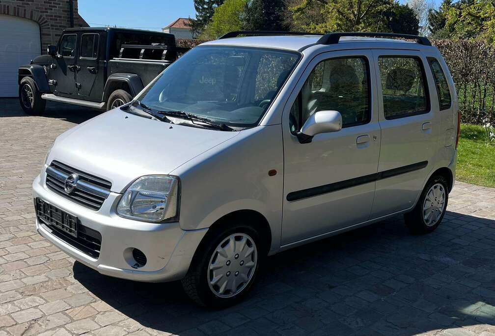 Opel Agila 1.3 DT CDTi 16v Enjoy Air conditionné