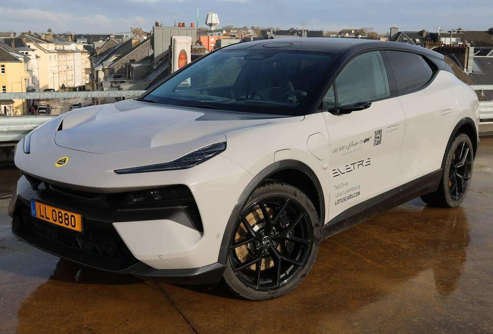 Lotus S