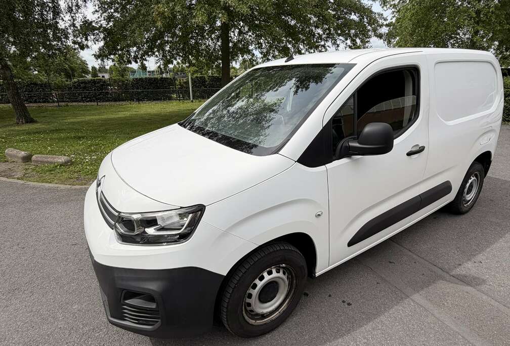 Citroen Berlingo Van Taille M Light * 1.5 BlueHDi 100