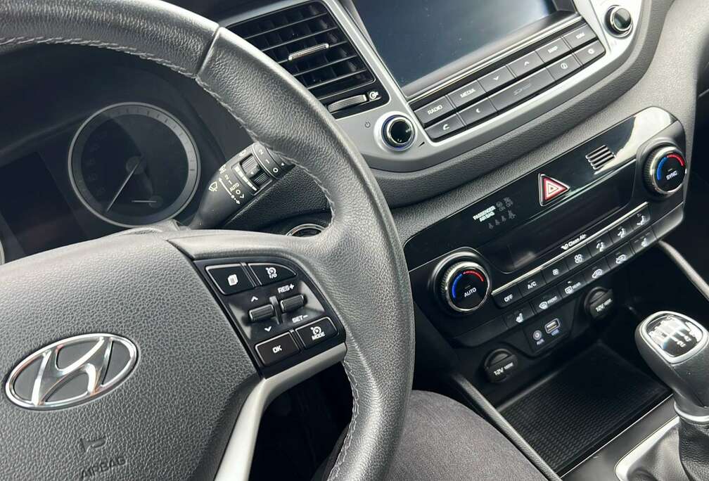 Hyundai 1.6 GDi 2WD Premium ISG
