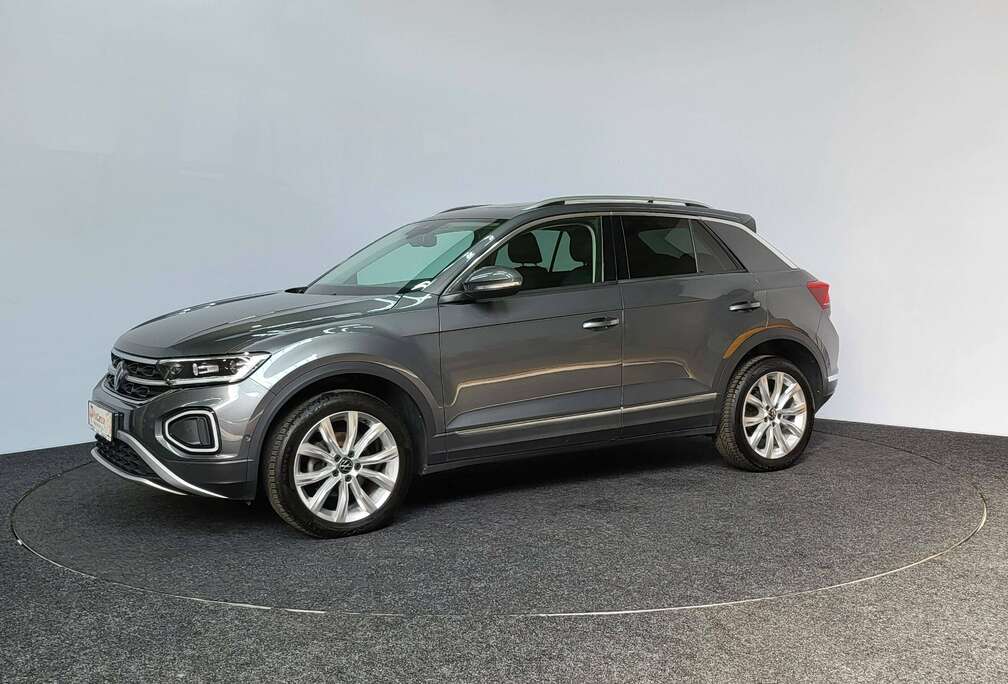 Volkswagen 1.0 TSI | 2024 | 78.577 km | Led | Pano | Camera | Navi | DAB | CarPlay | Adaptive Cruise | IQ Light | TopDeal