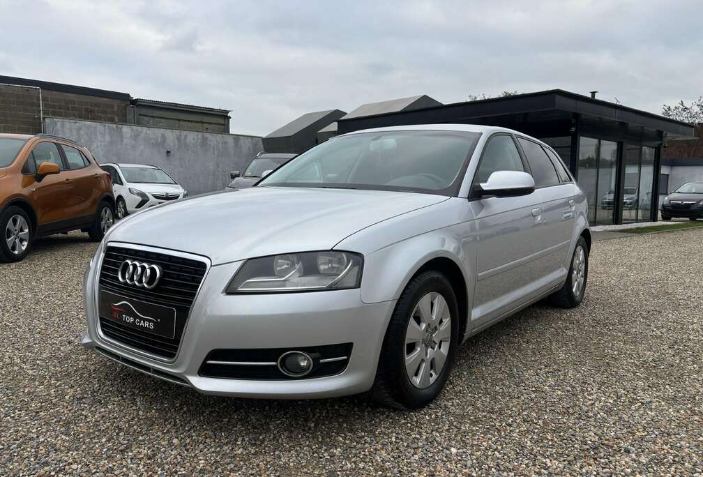 Audi A3 Sportback 1.6 TDi e Attraction Start/Stop DPF
