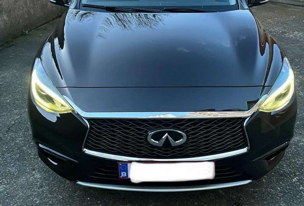 Infiniti 1.6t Premium