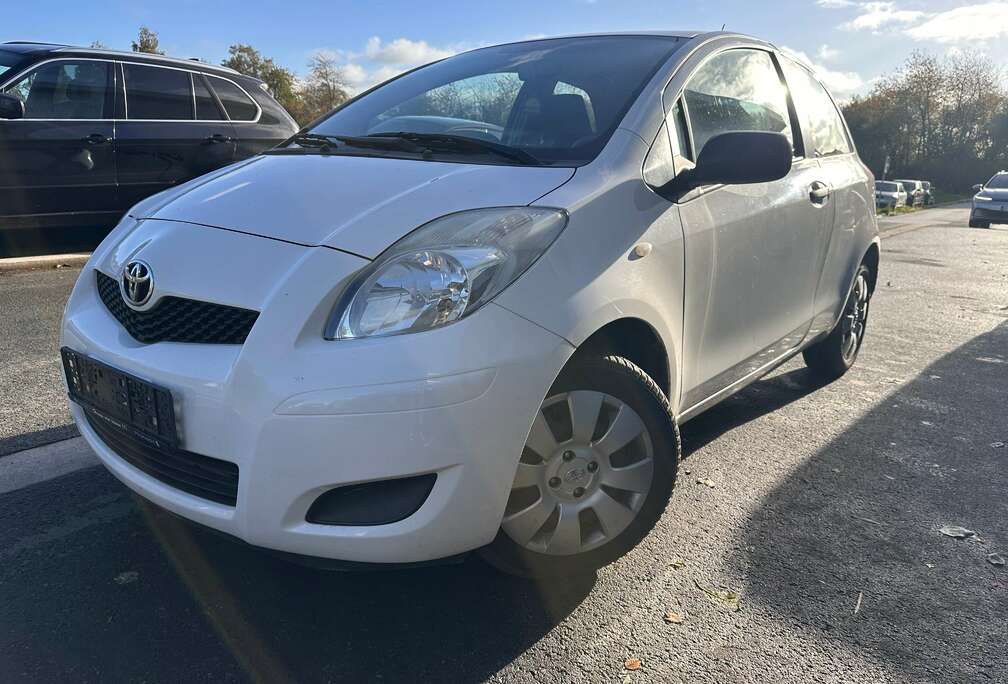 Toyota Yaris 1.33i VVT-i Luna