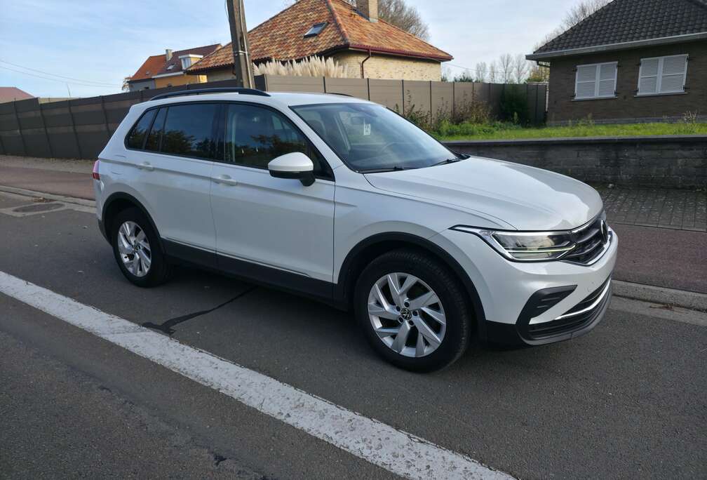 Volkswagen 2.0 TDi SCR 4Motion Life Business DSG 1EIG.