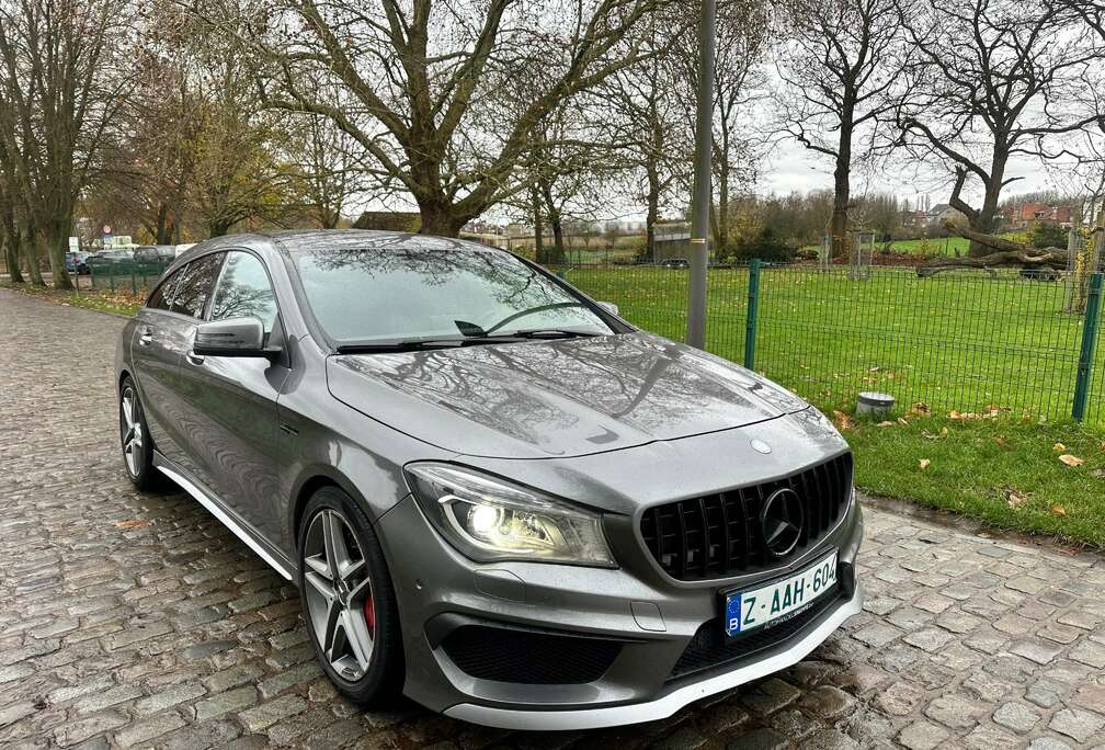 Mercedes-Benz CLA 45 AMG 4-Matic