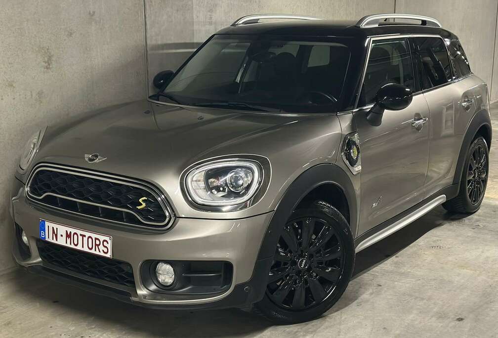 MINI S 1.5A PHEV  ALL4  LED  NAVI  PDC  CRUISE