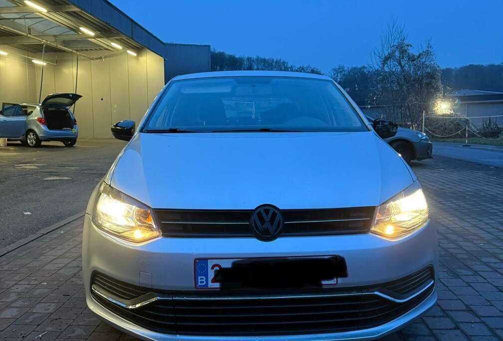 Volkswagen 1.6 CR TDi Highline DPF